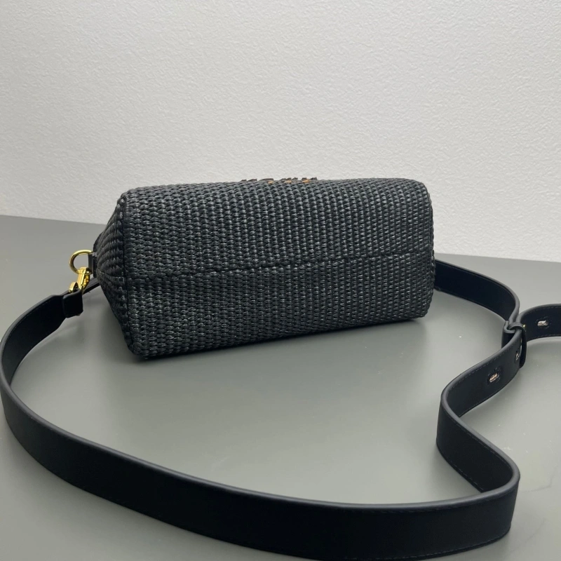 F**di top handle bags 4220d-0158