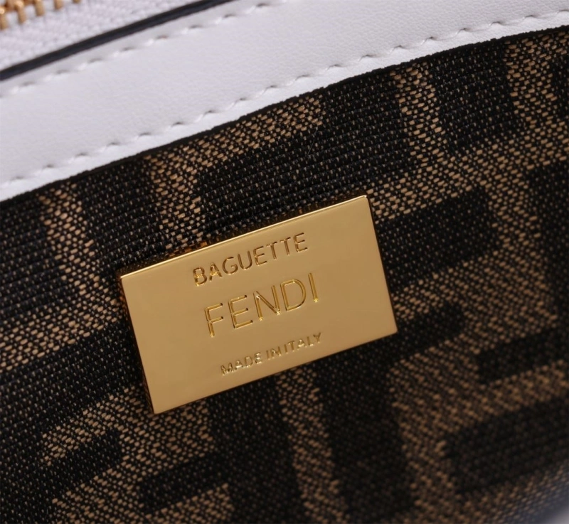 F**di baguette bags 4220d-0161