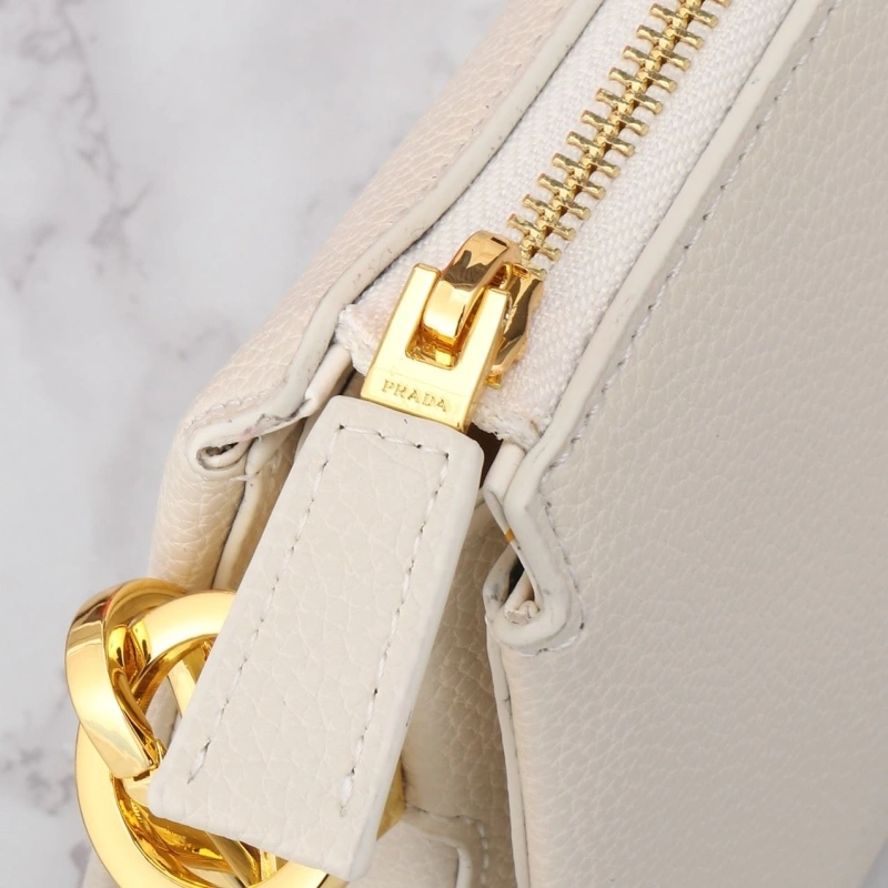 Pra*a shopping bags 4220d-0207