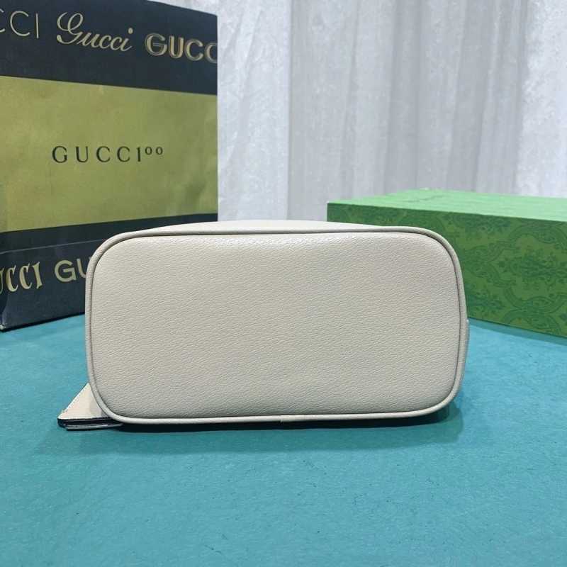 Gvc*1 satchel bags 4220d-0341
