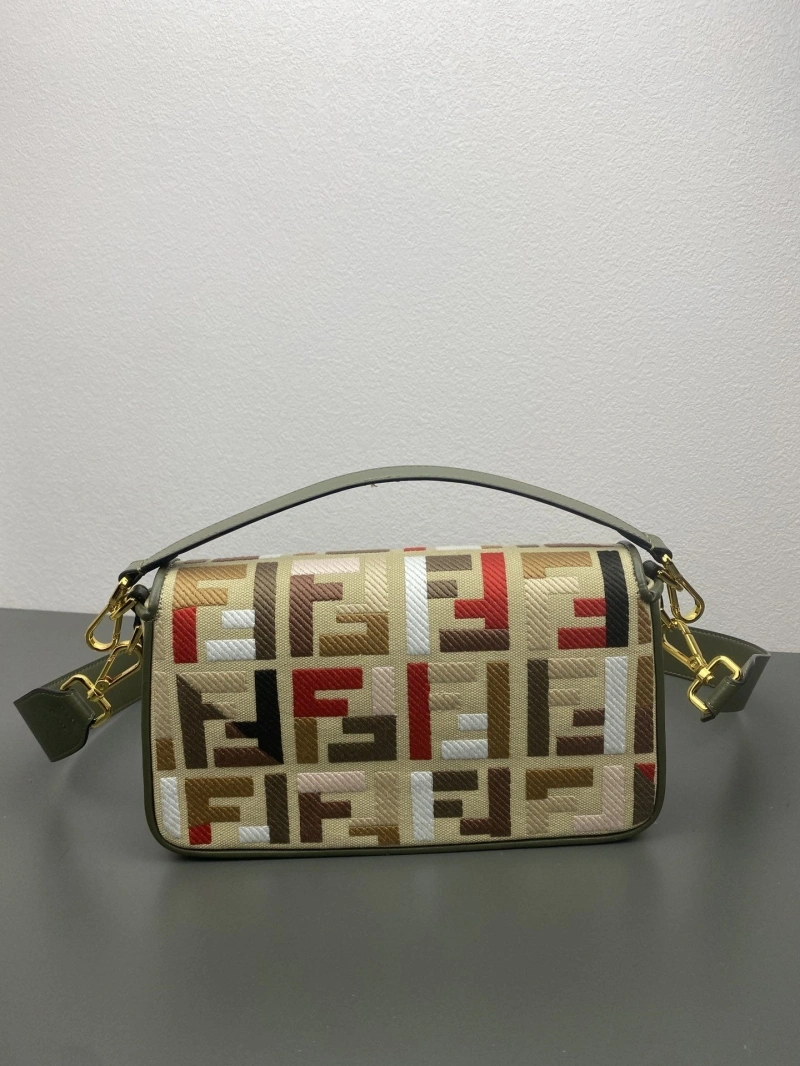 F**di baguette bags 4220d-0483