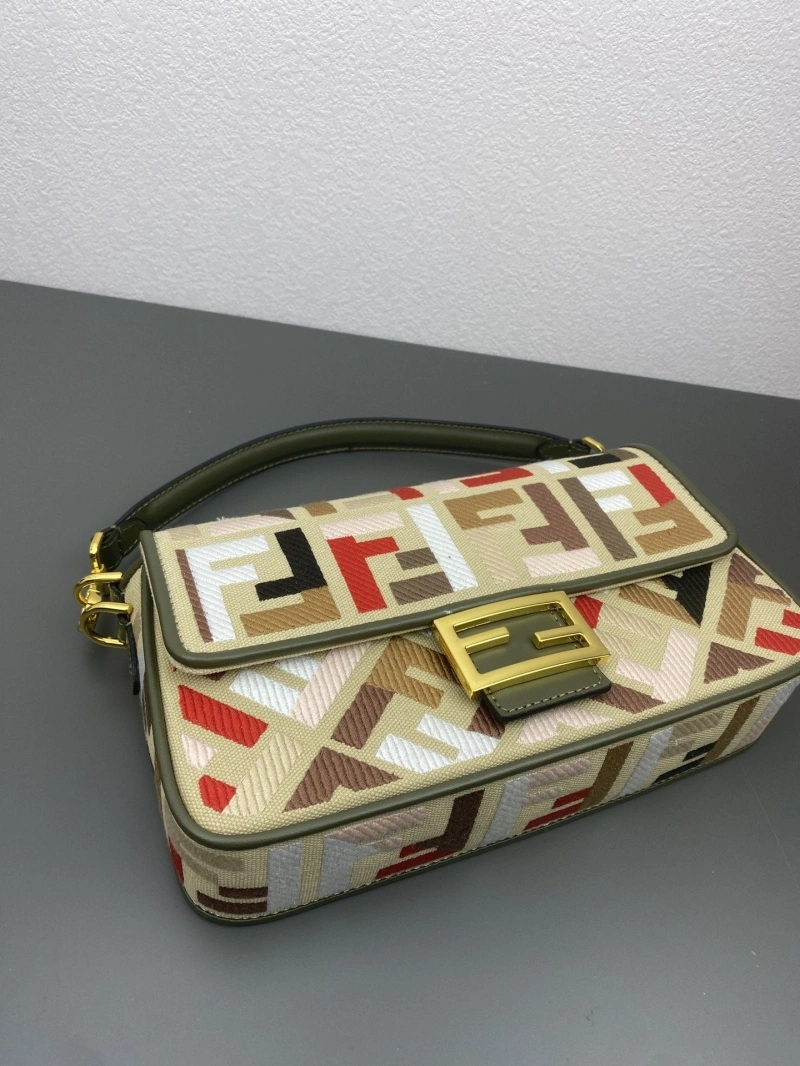 F**di baguette bags 4220d-0483
