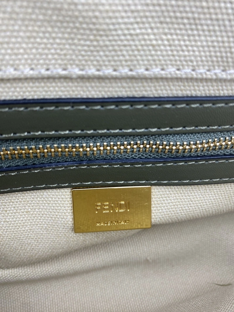 F**di baguette bags 4220d-0483
