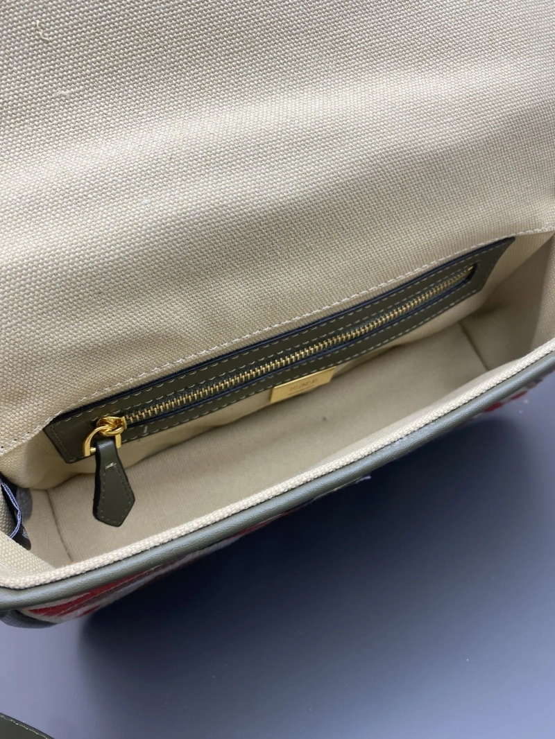 F**di baguette bags 4220d-0483