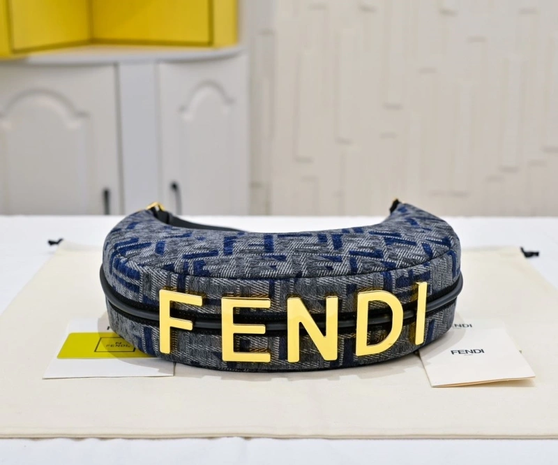 F**di top handle bags 4220d-0495