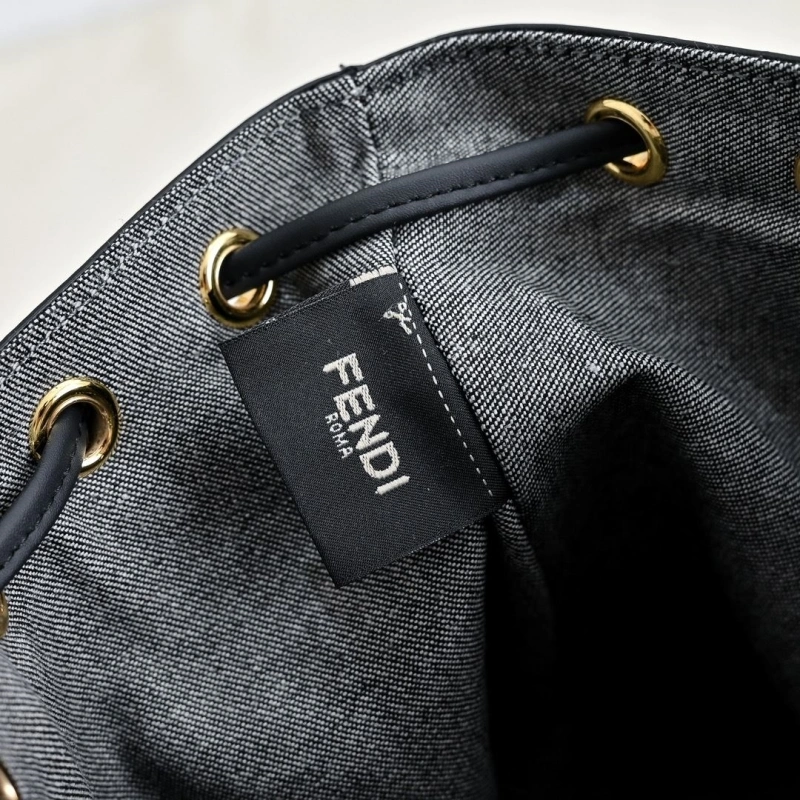 F**di bucket bags 4220d-0500