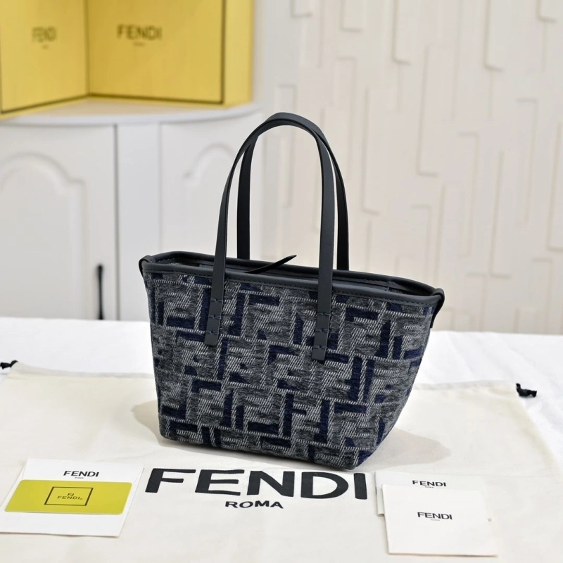 F**di shopping bags 4220d-0501