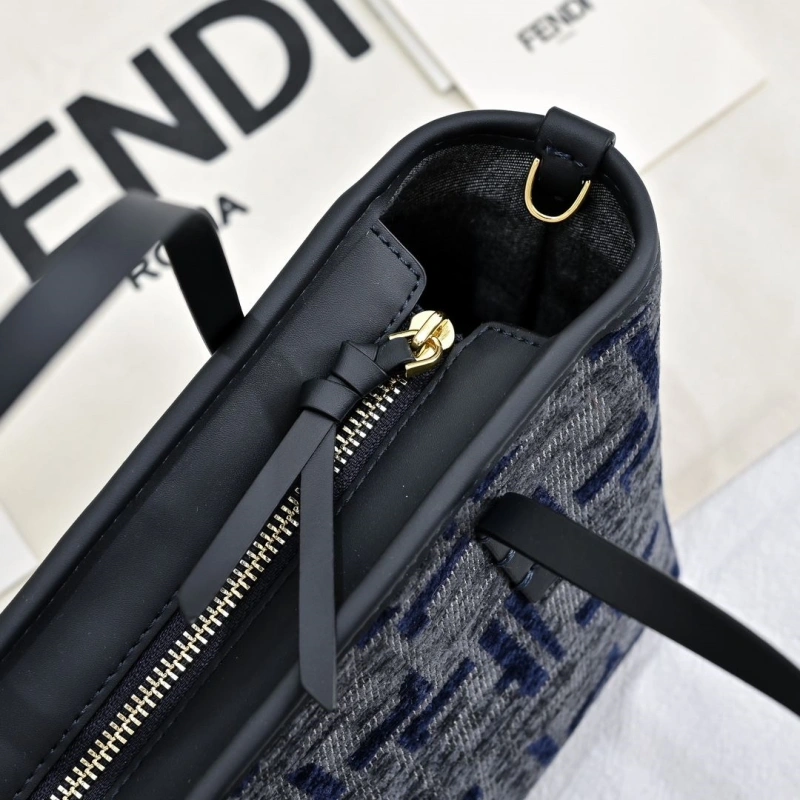 F**di shopping bags 4220d-0501