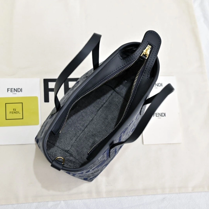 F**di shopping bags 4220d-0501