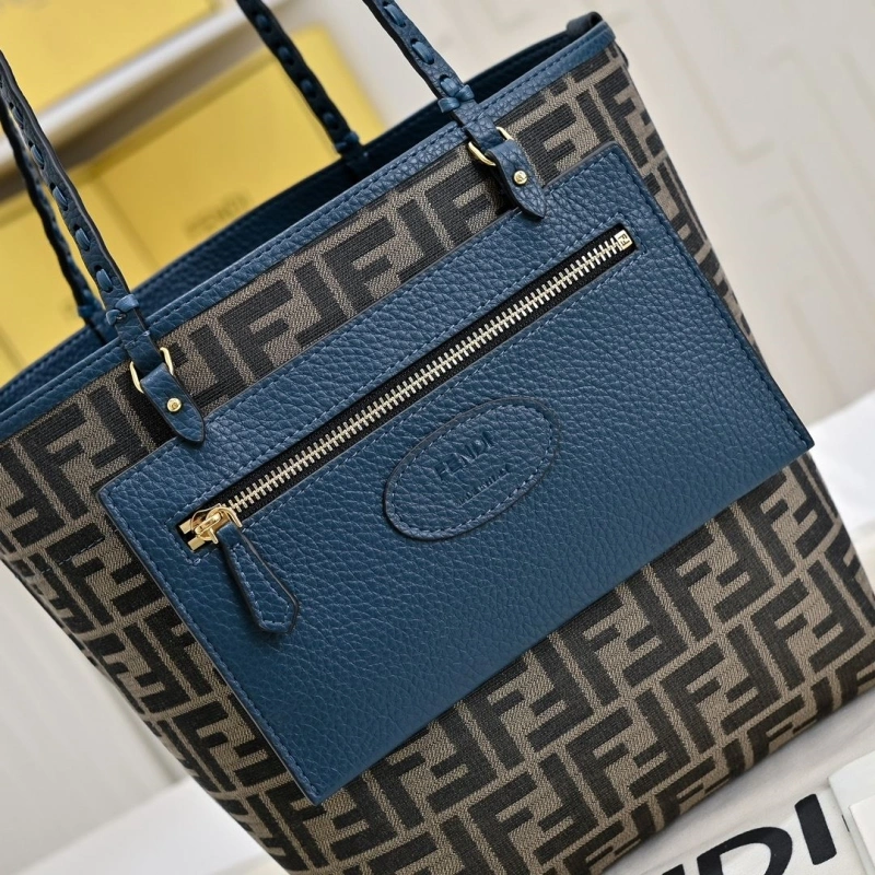 F**di shopping bags 4220d-0505