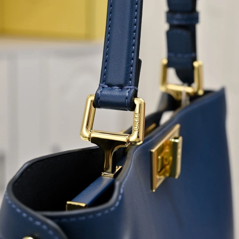 F**di top handle bags 4220d-0510