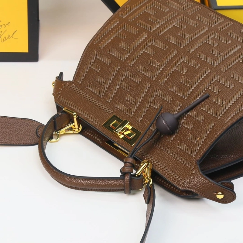 F**di top handle bags 4220d-0526