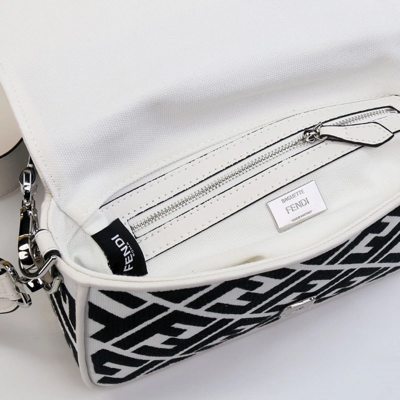F**di baguette bags 4220d-0535