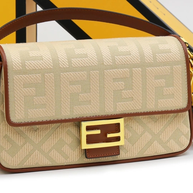 F**di baguette bags 4220d-0537