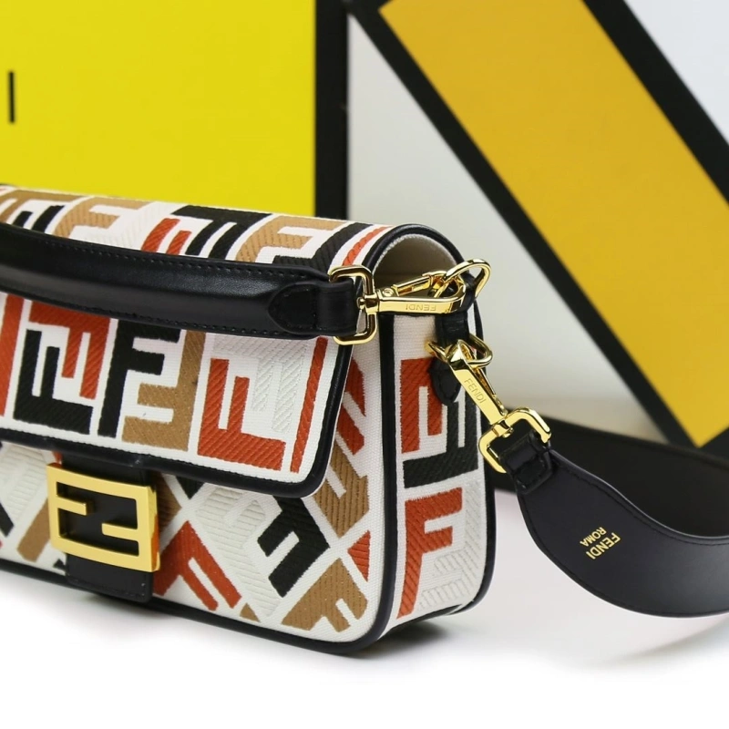 F**di baguette bags 4220d-0538
