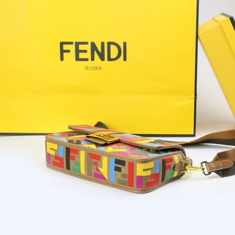 F**di baguette bags 4220d-0547