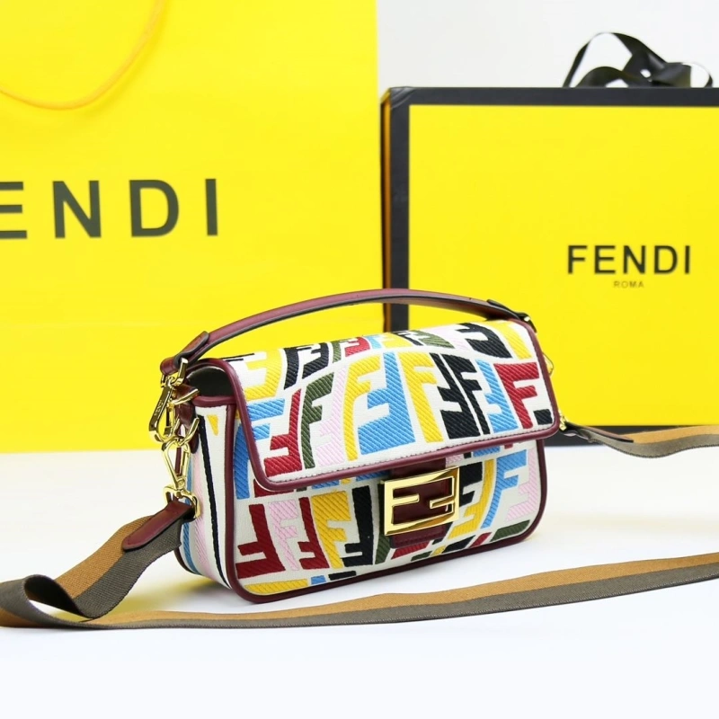 F**di baguette bags 4220d-0549
