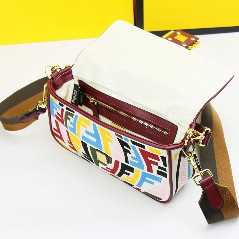 F**di baguette bags 4220d-0549