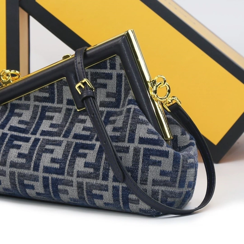 F**di first bags 4220d-0551