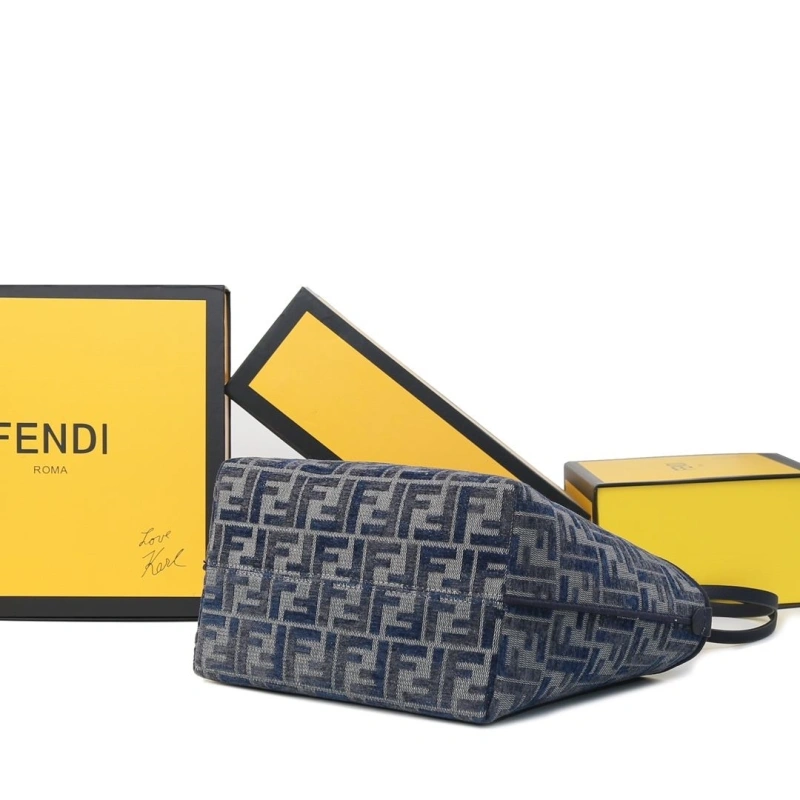 F**di shopping bags 4220d-0553