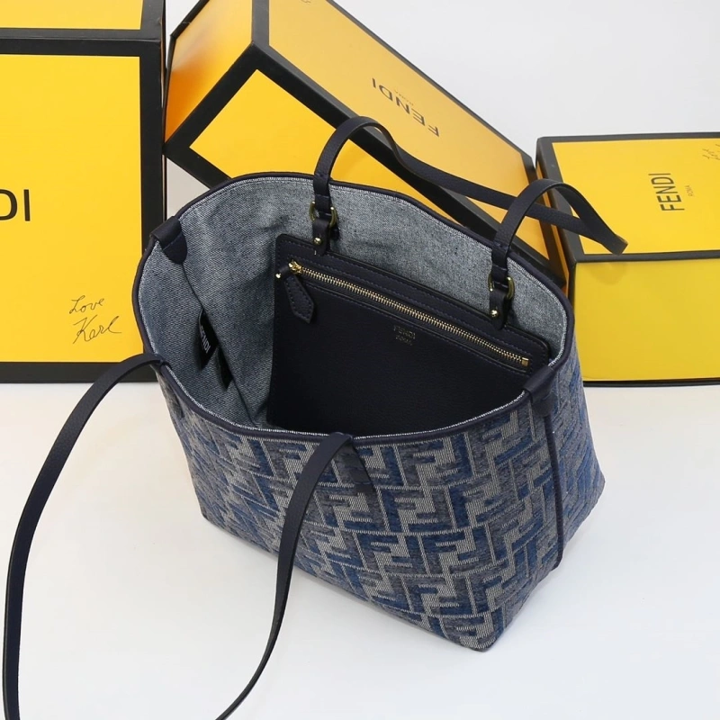 F**di shopping bags 4220d-0553