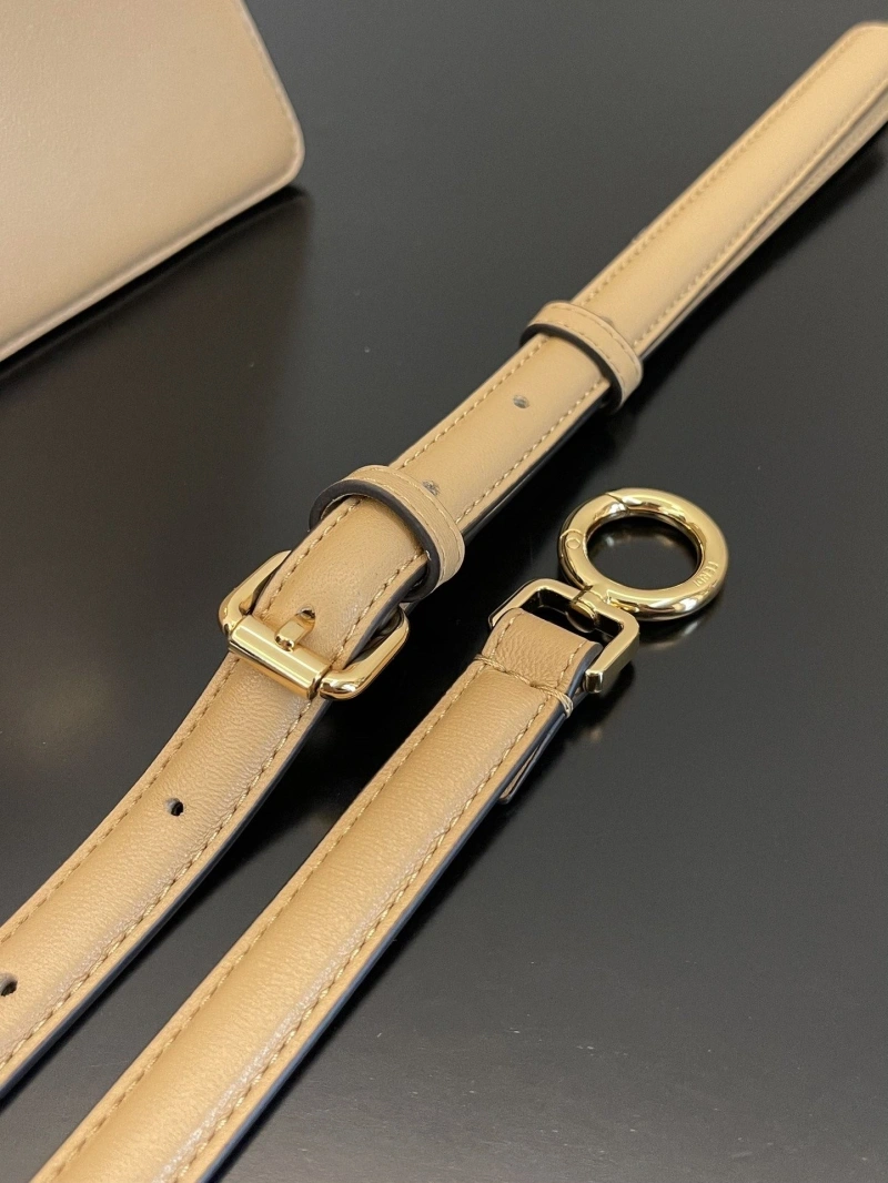 F**di top handle bags 4222c-0085