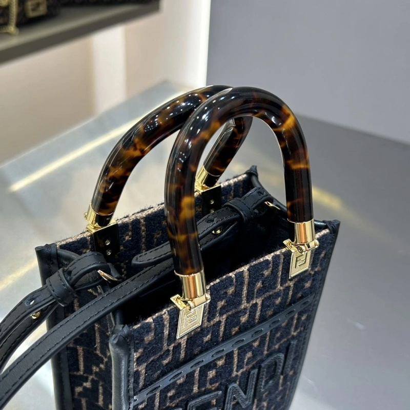 F**di top handle bags 4222c-0132