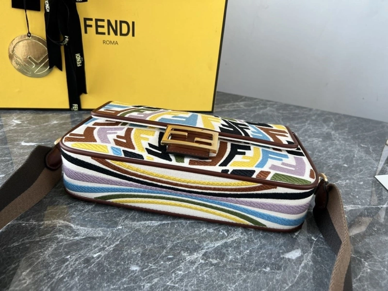 F**di baguette bags 4222c-0141