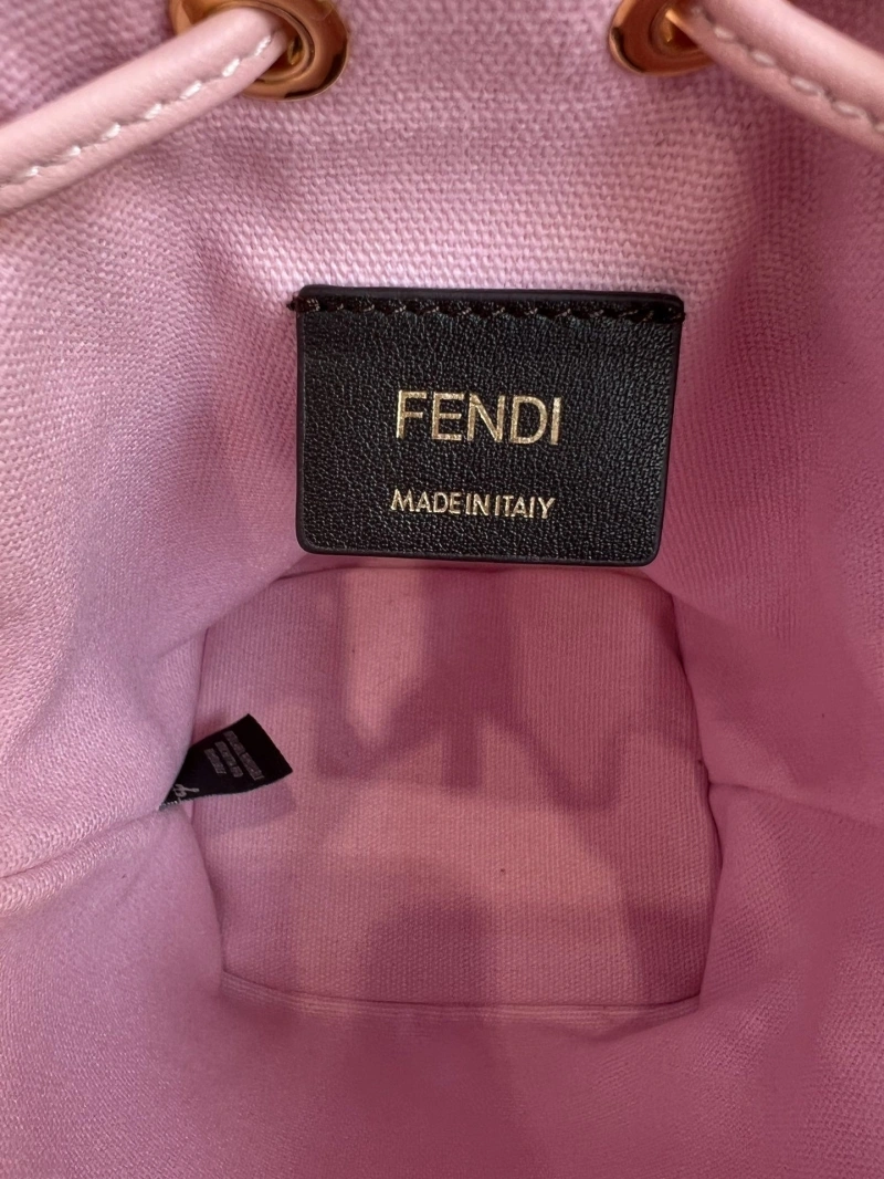 F**di bucket bags 4222c-0153