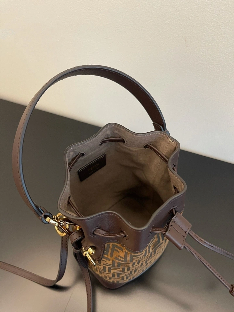 F**di bucket bags 4222c-0167
