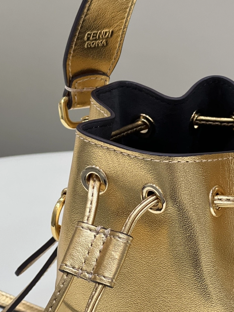 F**di bucket bags 4222c-0180