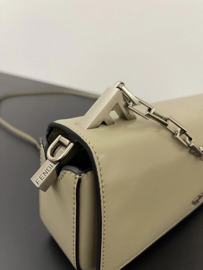F**di top handle bags 4222c-0207