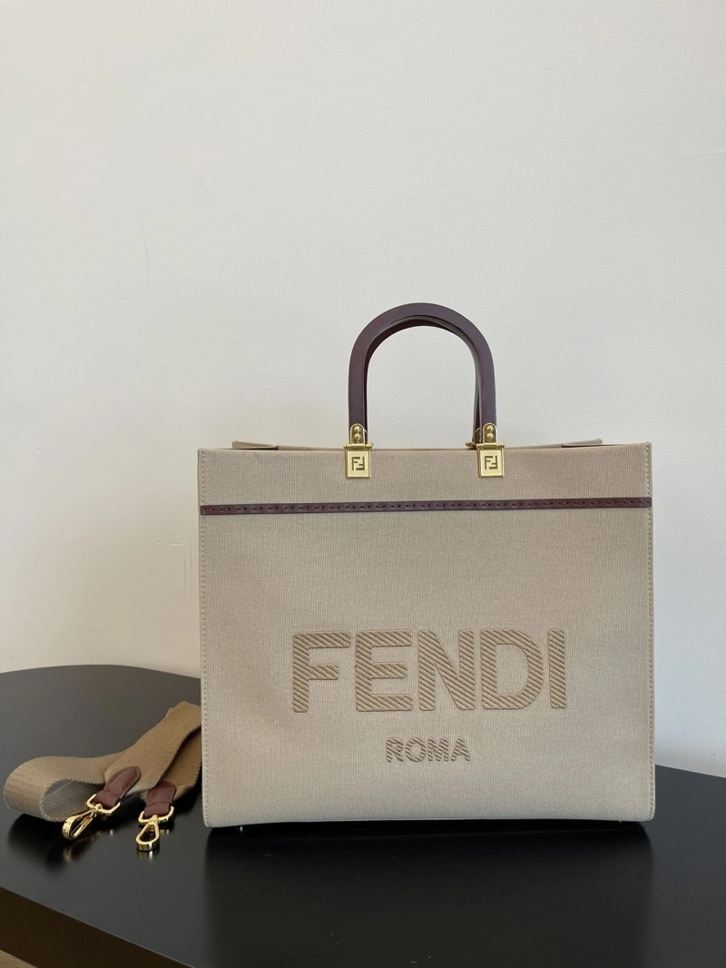 F**di shopping bags 4222c-0211