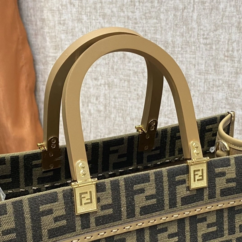 F**di shopping bags 4222c-0446