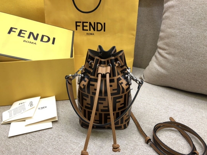 F**di bucket bags 4222c-0508