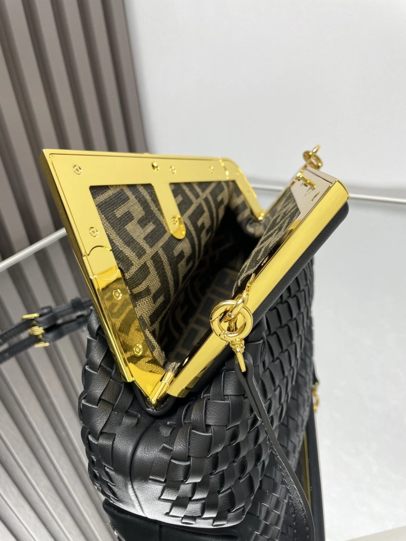F**di first bags 4222c-0674
