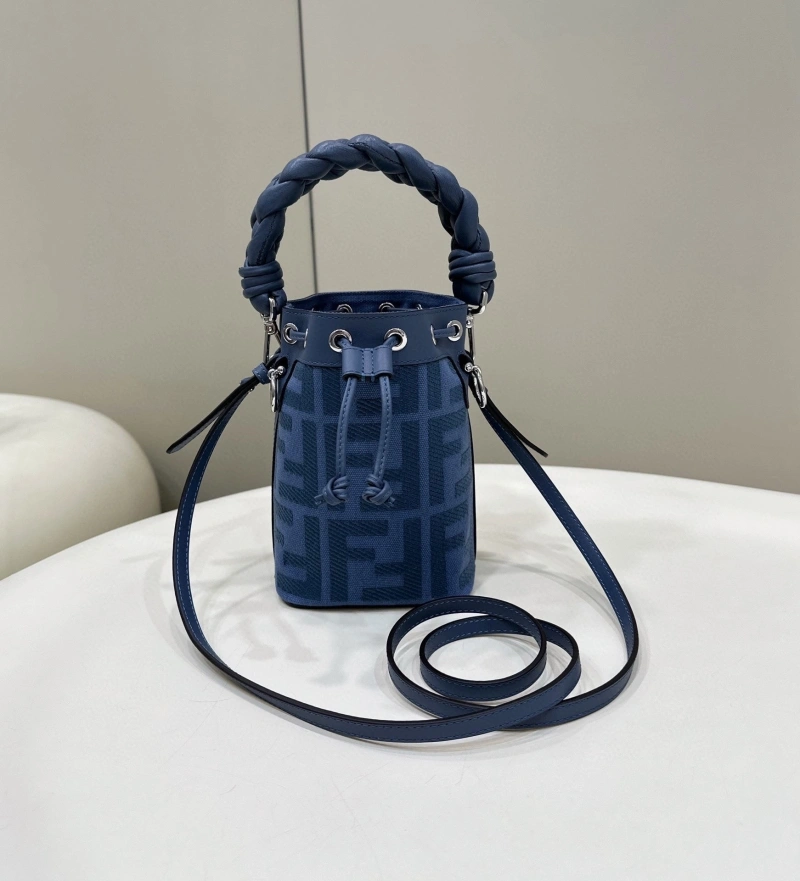 F**di bucket bags 4222c-0806