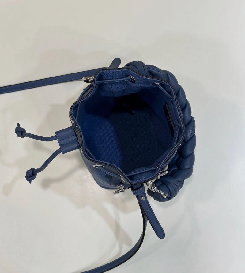 F**di bucket bags 4222c-0806