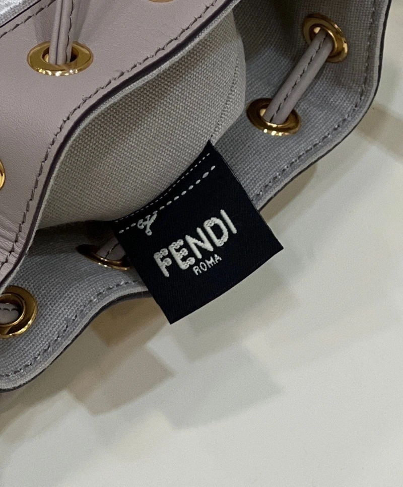 F**di bucket bags 4222c-0807