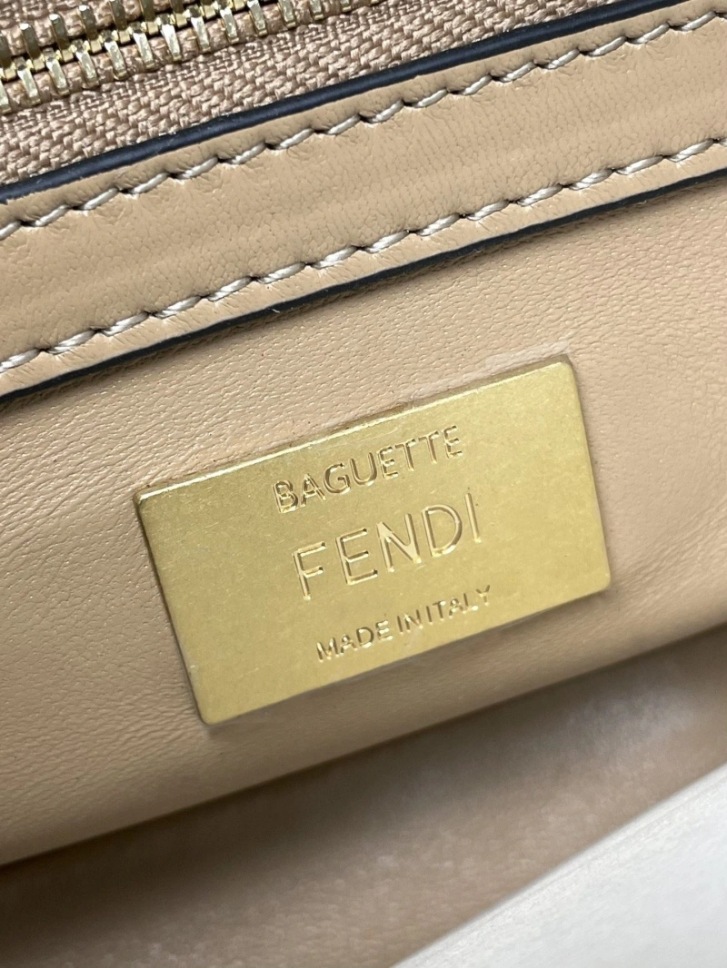 F**di baguette bags 4222c-0830