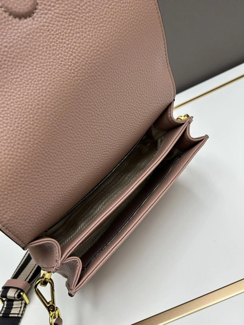 Pra*a satchel bags 4224-0080