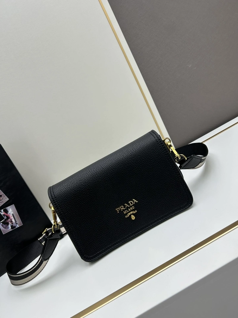 Pra*a satchel bags 4224-0084