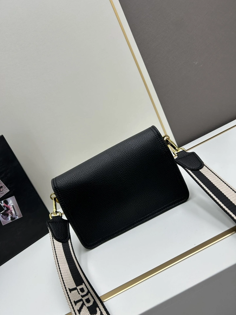 Pra*a satchel bags 4224-0084
