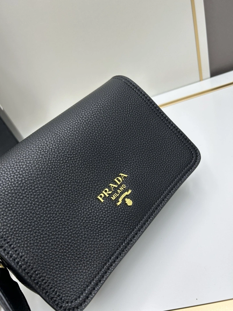 Pra*a satchel bags 4224-0084
