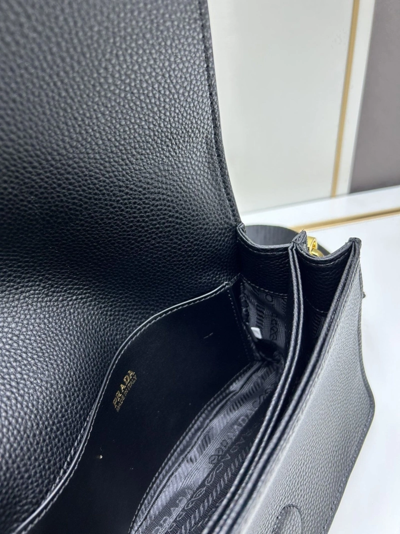 Pra*a satchel bags 4224-0084