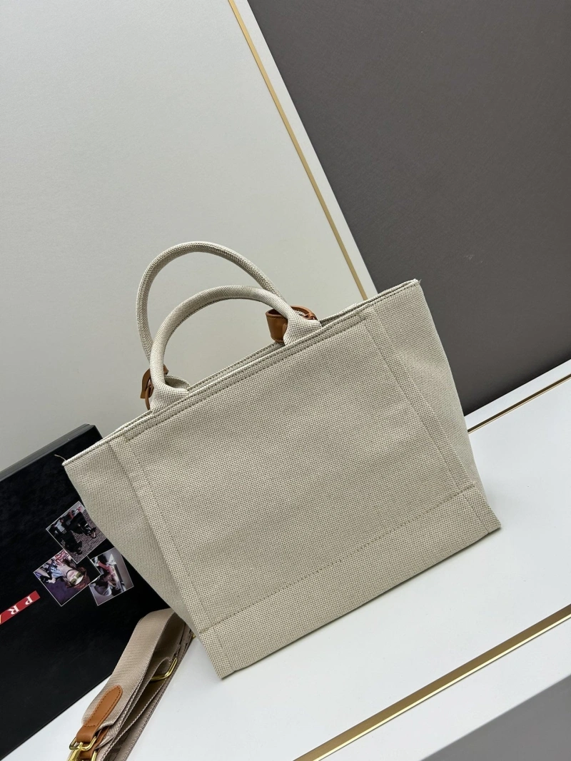 Pra*a shopping bags 4224-0089