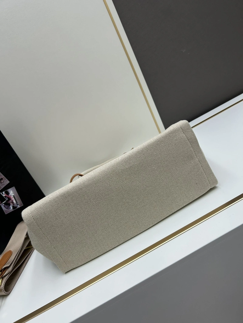 Pra*a shopping bags 4224-0089