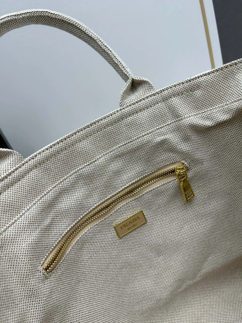 Pra*a shopping bags 4224-0089