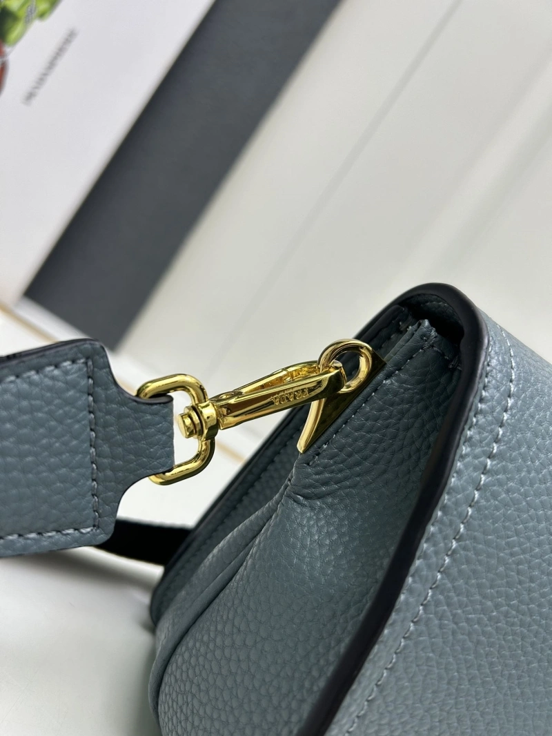 Pra*a satchel bags 4224-0139