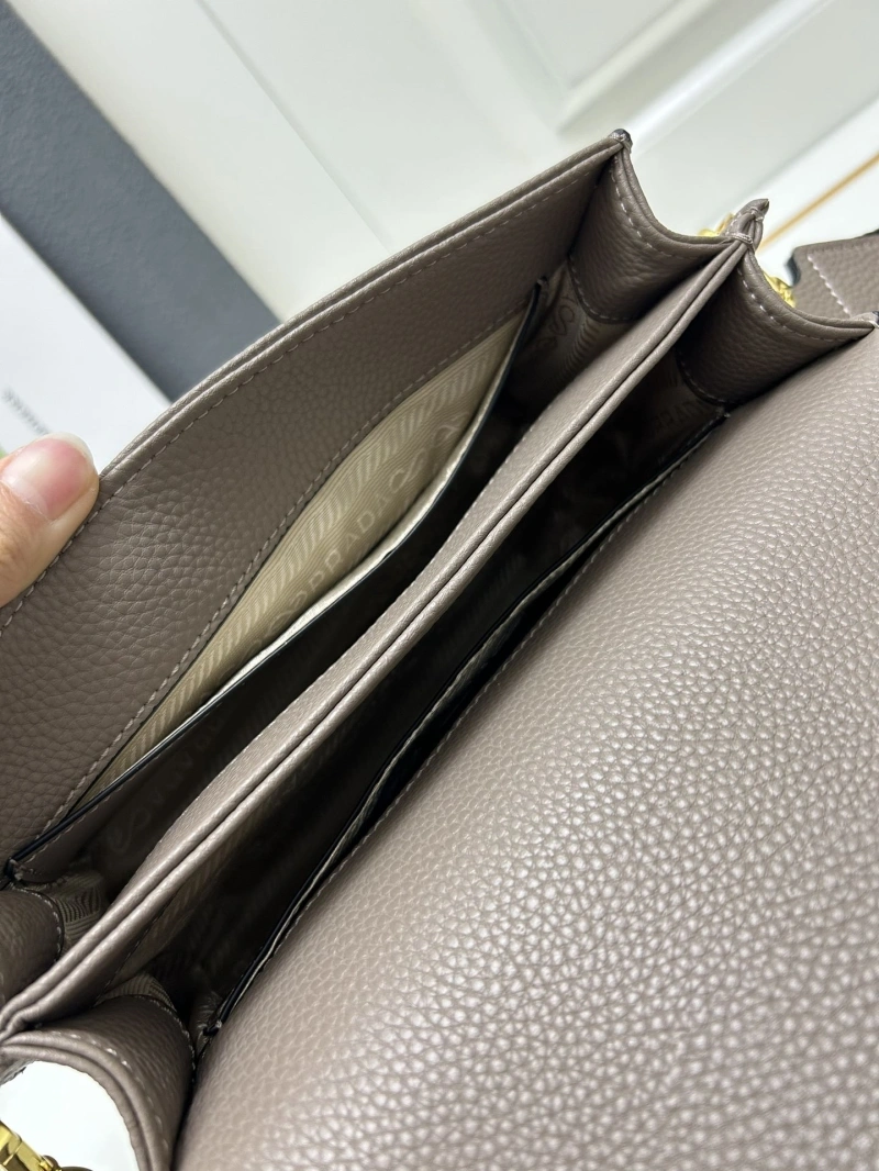 Pra*a satchel bags 4224-0140